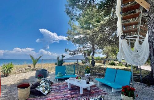 Lefkada Town House | Art BeachFront Villa