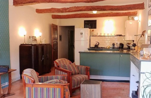 Nyons Apartment | Art Déco-Apartment-Superior-View Mountains