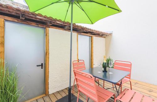 Hincmar Apartment | Art Déco Champagne & Spa