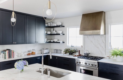 East End House | Art Filled East End Home a short walk to waterfront, restaurants and shops