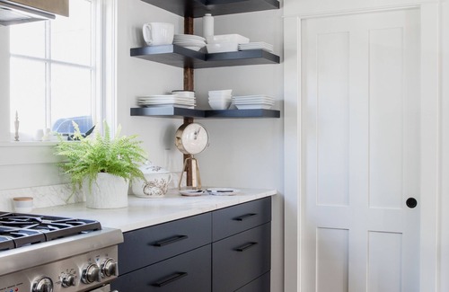 East End House | Art Filled East End Home a short walk to waterfront, restaurants and shops