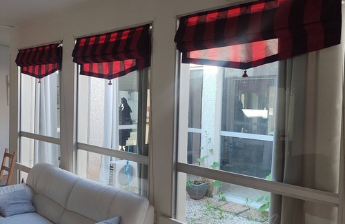 Saint-Hilaire-de-la-Noaille House | Artist's house in the country Pets welcome L