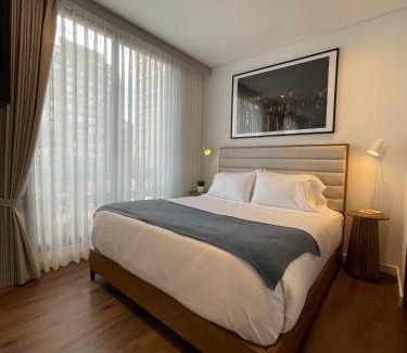 Kennedy Hotel | Art Homes 85