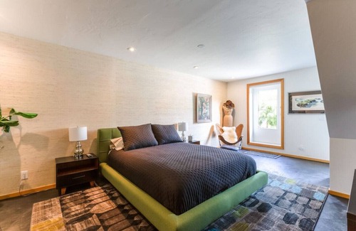 Miraloma Park House | Art & Music Lovers Home in Center of SF w/ Parking