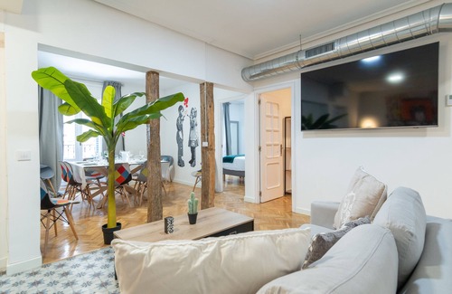 Malasana Apartment | ART-POP groups, by MONARO*