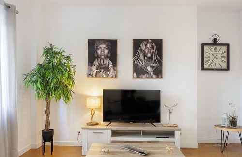 Embajadores Apartment | Artes Exclusive II apartment in Madrid