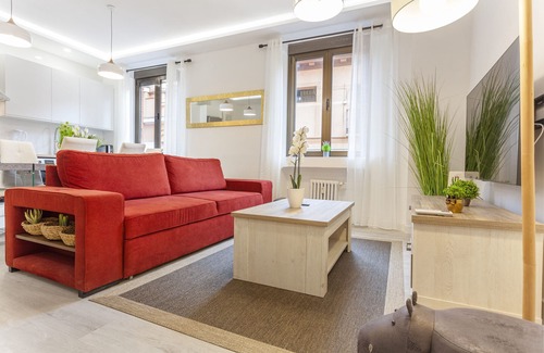 Embajadores Apartment | Artes Exclusive X apartment in Madrid