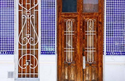 El Cabanyal House | Artisan Haven: El Cabanyal Oasis