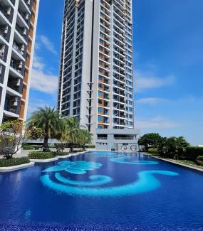 Huai Khwang Apartment | Artisan Ratchada Condo Bangkok