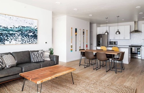 Livingston Condo | Artist Inspired Loft at Yellowstone Bend.