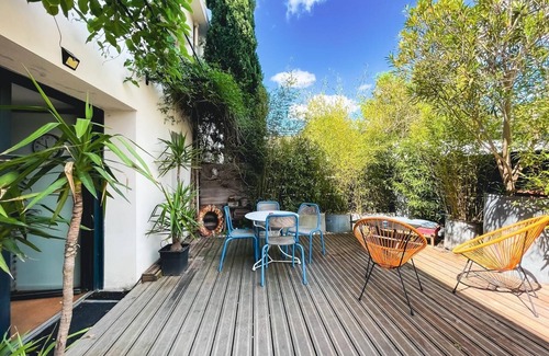 L'Isle-sur-la-Sorgue Villa | artist loft