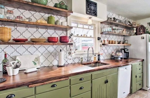 Coeur d'Alene House | Artist Retreat in downtown Coeurd’Alene.