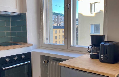 Kallio Condo | Artistic 2-Bedroom full of light