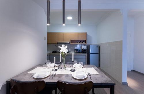 Melati Utama Apartment | Artistic Comfy 4BR Suites KL