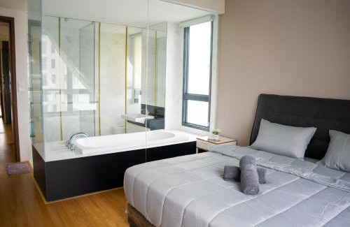 Masai Apartment | Artistic Marina View 3BR Permas w Bathtub & Seaview Balcony Permas by Our Stay