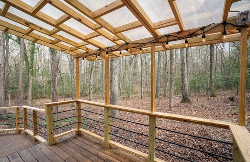 Pittsboro House | Artistic Nature Retreat w/Private Patio 1370