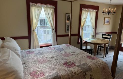 Nashville Hotel | Artists Colony