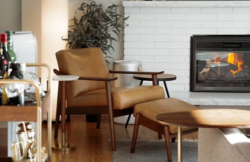Broadway Apartment | Artsy Capitol Hill Gem City View Workspace Parking
