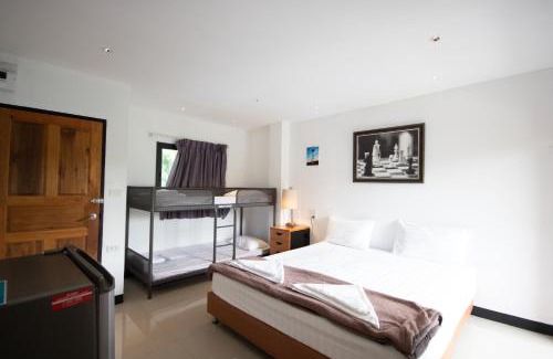 Phra Pradaeng Hotel | Arttra Villa