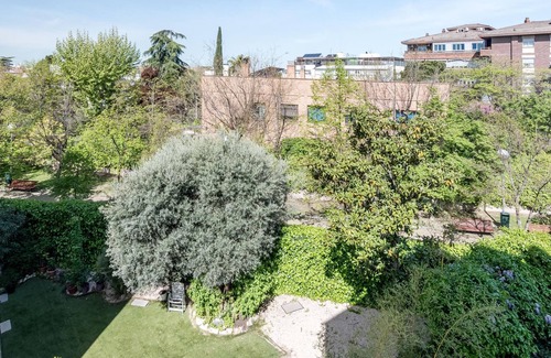 Ciudad Lineal Apartment | Arturo Soria Stays by Charming III - newly renovated, Parking