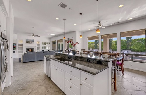 Rancho Santana House | Arundel: Pool, Spa, Pool Table, Putting Green!