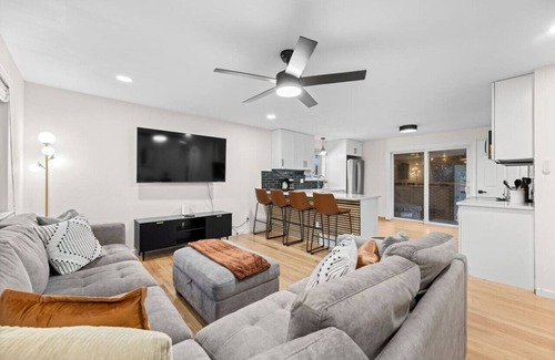 Arvada Plaza Area House | Arvada Oasis | Hot Tub | Huge Yard