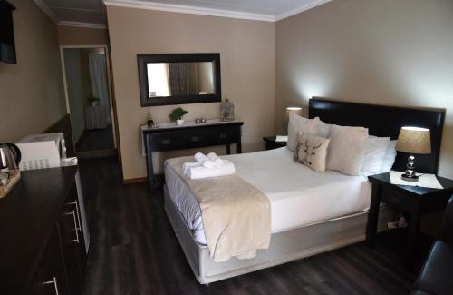 Fichardt Park House | Arvella Guesthouse