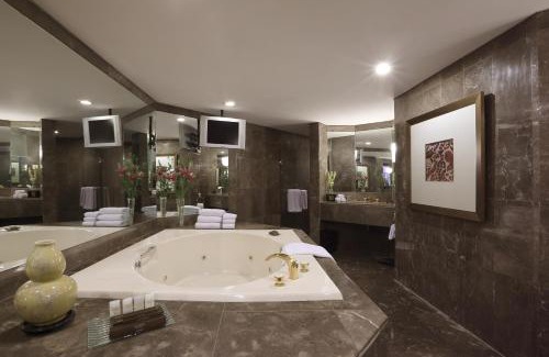 Central Jakarta Hotel | Aryaduta Menteng