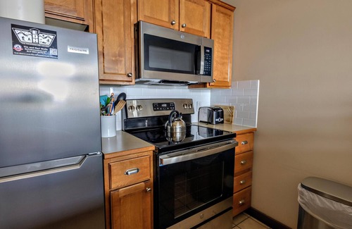 Snowshoe Condo | AS 436: Stunning 4th floor mountain + lift views! In the middle of the action!