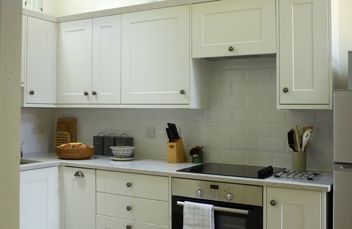 Bourne House | As featured in 25 Beautiful Homes, the Manor Stables offers 4*comfort and luxury