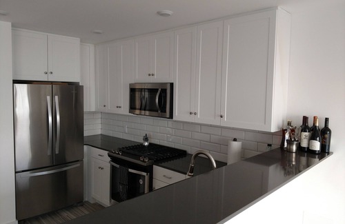 Asbury Park Condo | Asbury Park Modern 3 Bedroom Condo Just 2 Blocks from Beach!