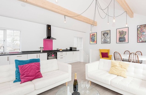 Looe Cottage | Ash Cottage is a newly renovated, two-storey cottage.