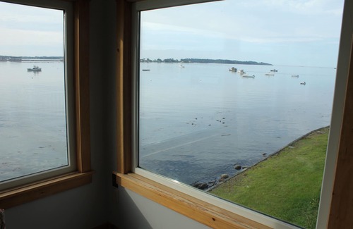 Mid-Coast and Islands Cottage | Ash Cove Oceanfront Cottage with Spectacular Views