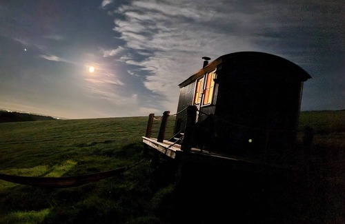 Saint Blazey Apartment | Ash Shepherd's Hut, Wiveliscombe