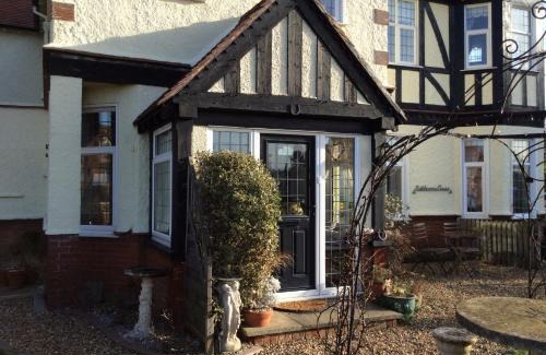 Sheringham Bed & Breakfast | Ashbourne House