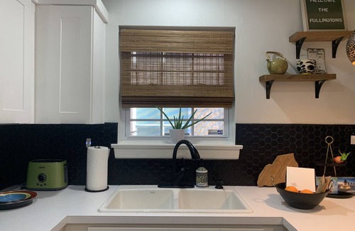 Charleston Condo | Ashley River Flat - condo with pool in Charleston Avondale area