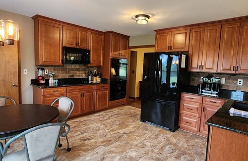 Luray Cabin | Ashleyrose on the River | 4 Bed, 3 Bath