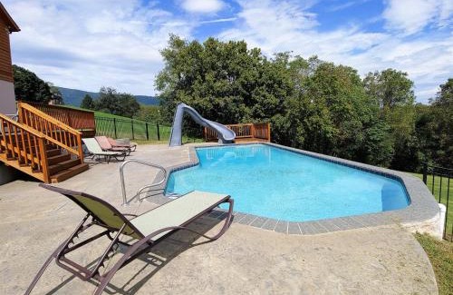 Luray House | Ashleyrose On The River
