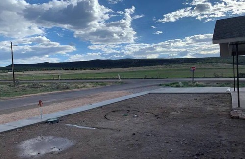 Panguitch House | Asixk 1 (Brand New)