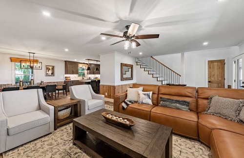 Blue Ridge House | Aska Acres - Mountain View | Hot Tub | Game Room | Firepit