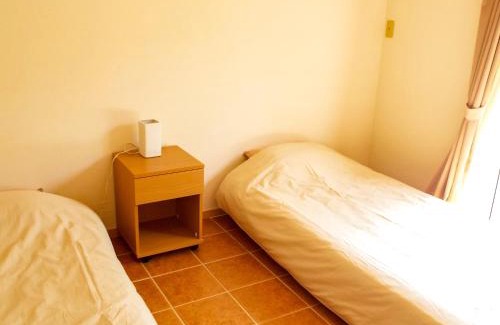 Kabira Hotel | AsobiBASE Yamabare-House