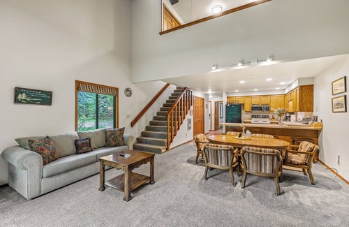 McCall House | Aspen 4 Seasons - Seasonal pool - Close to beaches, parks, golf, and downtown