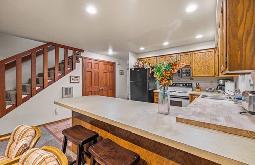 McCall House | Aspen 4 Seasons - Seasonal pool - Close to beaches, parks, golf, and downtown