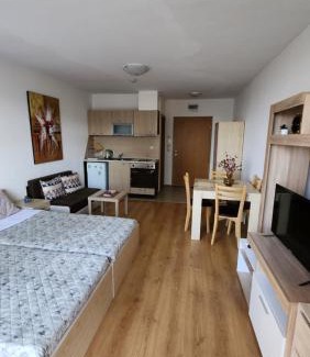 Razlog Apartment | Aspen Golf Resort and SPA, Studio J006