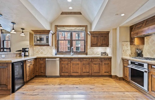 Aspen Resort | Aspen Mountain Residences, Core-By Gondola