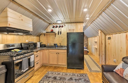 Island Park Apartment | Aspen Pines | Peaceful Island Park Escape for Two