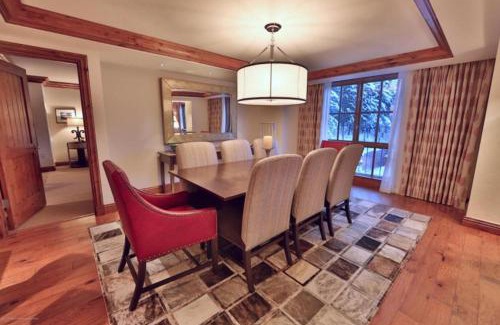 Downtown Apartment | Aspen St Regis Residence Club 3 Bedroom