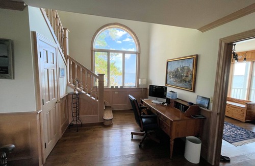 Chincoteague House | Assateague Point - Dynamic Waterfront ,Pier,Dock, LINENS AND TOWELS PROVIDED