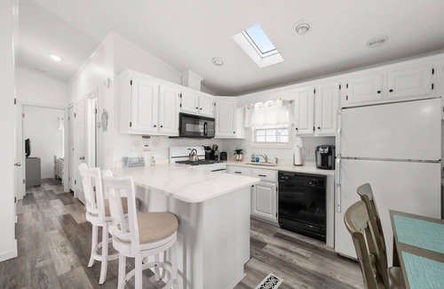 Assateague Pointe House | Assateague Pointe home - gated community with tons of amenities for family fun. Located next door to FrontierTown.