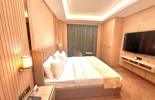 Saket Hotel | ASTER GRAND BY ZENQ Saket